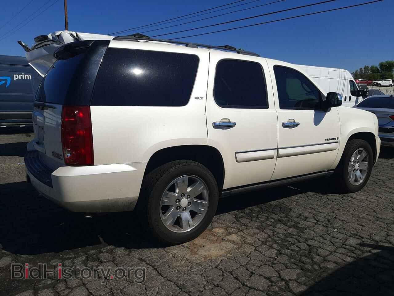 2008 GMC YUKON - VIN: 1GKFC13008R262017 - Фото 3