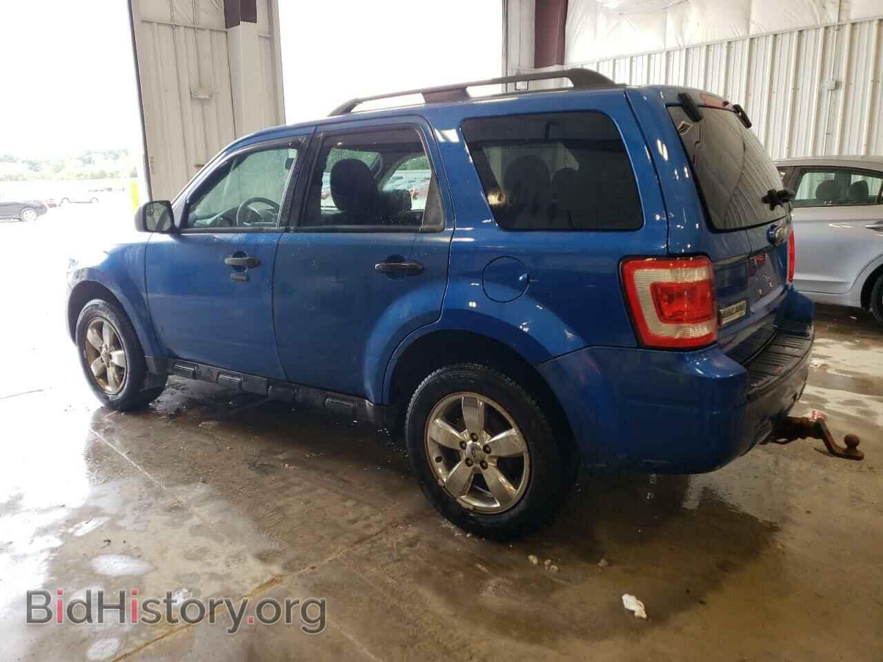 2011 FORD ESCAPE - VIN: 1FMCU9DG2BKB12816 - Photo 2