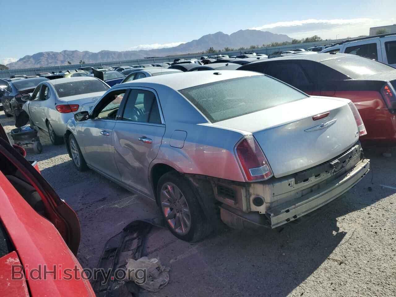 2012 CHRYSLER 300 - VIN: 2C3CCACG3CH231417 - Photo 2