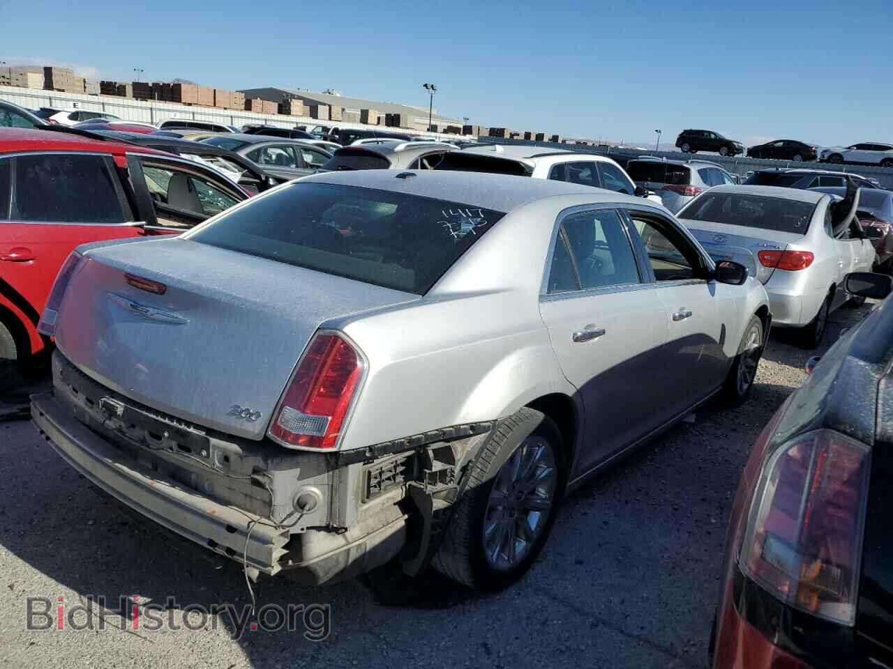 2012 CHRYSLER 300 - VIN: 2C3CCACG3CH231417 - Photo 3