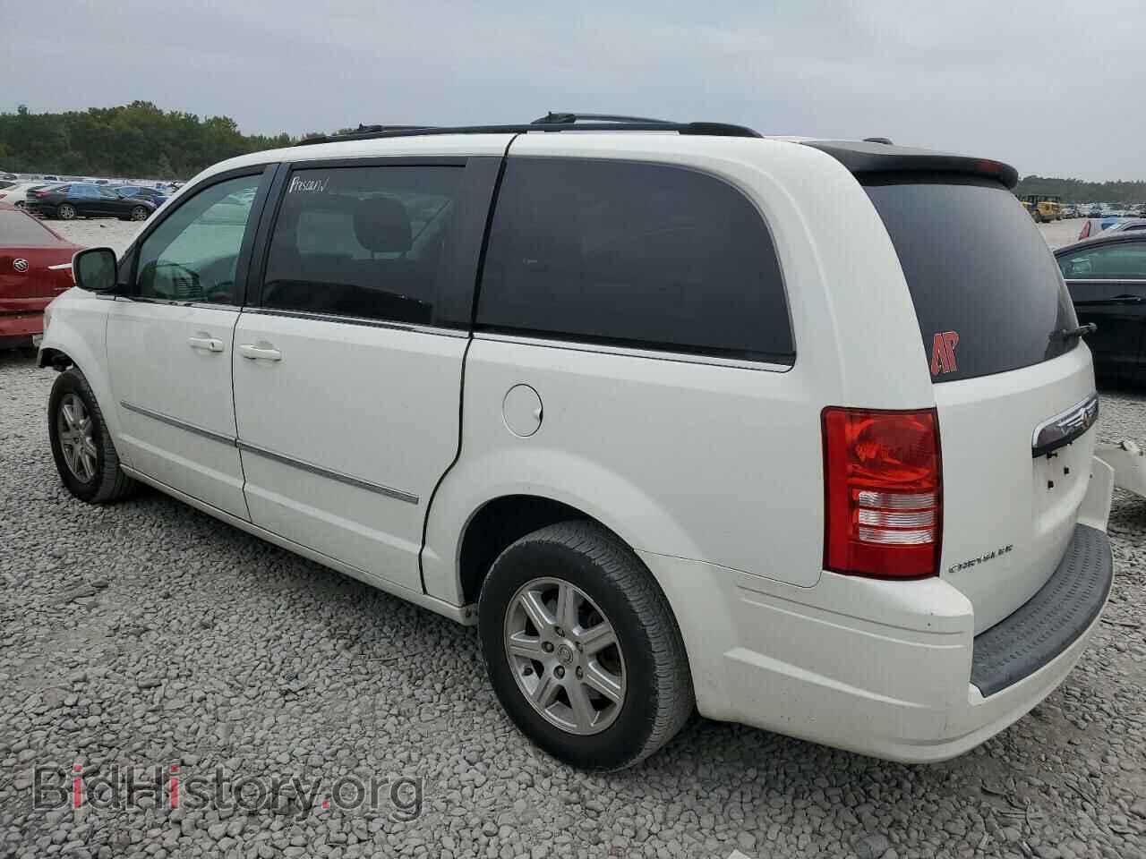 2009 CHRYSLER MINIVAN - VIN: 2A8HR54179R515386 - Фото 2