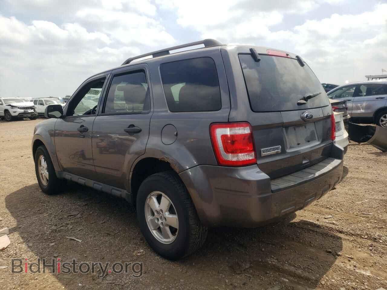 2011 FORD ESCAPE - VIN: 1FMCU0D74BKB89442 - Фото 2