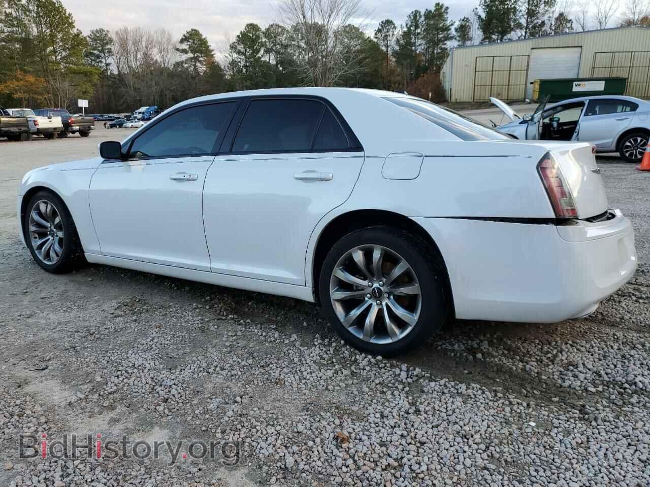 2014 CHRYSLER 300 - VIN: 2C3CCABG2EH345008 - Фото 2