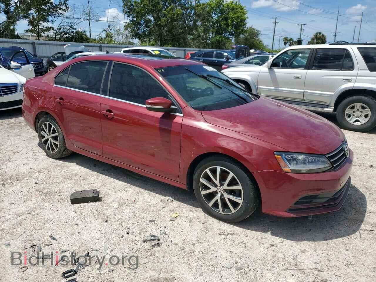 2018 VOLKSWAGEN JETTA - VIN: 3VWDB7AJ3JM246970 - Фото 4
