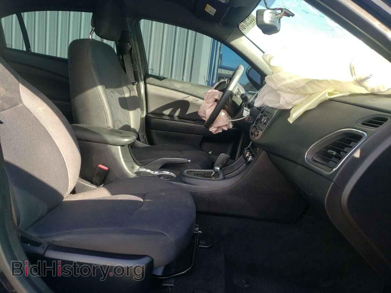 2014 CHRYSLER 200 - VIN: 1C3CCBAG2EN171312 - Фото 5