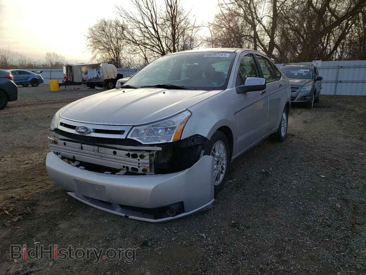 2011 FORD FOCUS - VIN: 1FAHP3FN1BW170084 - Фото 2