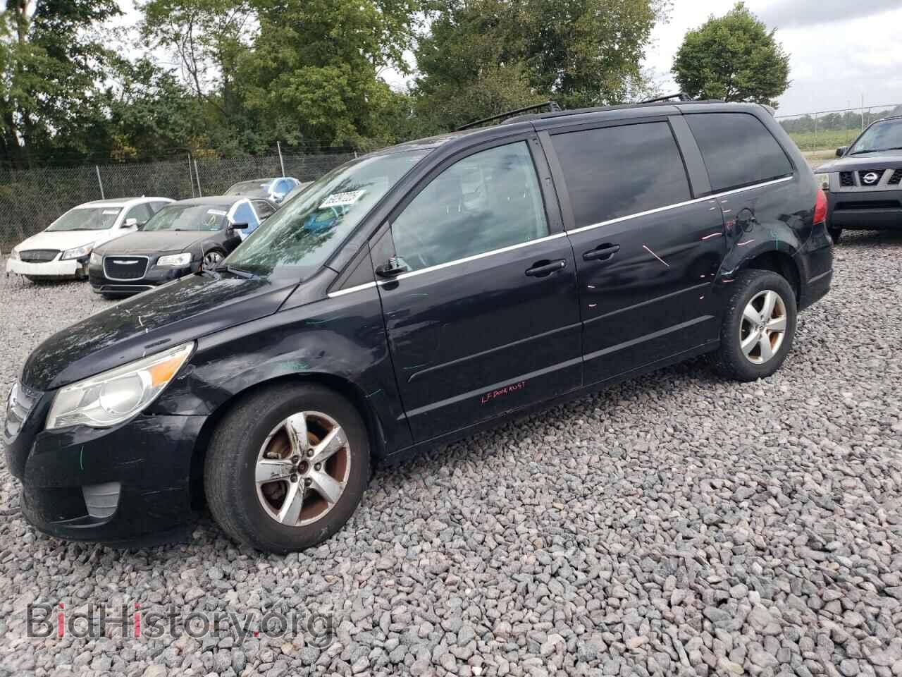 Фотография 2V4RW3DG9BR806190 - VOLKSWAGEN ROUTAN 2011