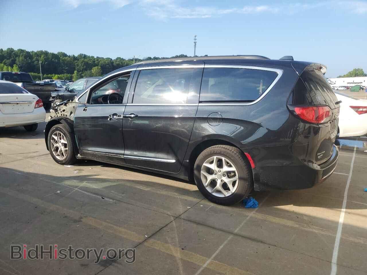 2017 CHRYSLER PACIFICA - VIN: 2C4RC1BG6HR661483 - Photo 2