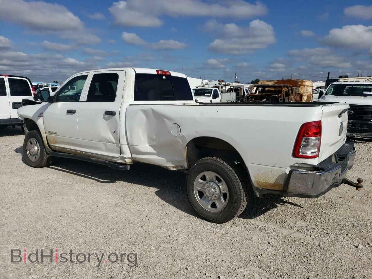 2020 RAM 3500 - VIN: 3C63R3GL5LG215921 - Фото 2