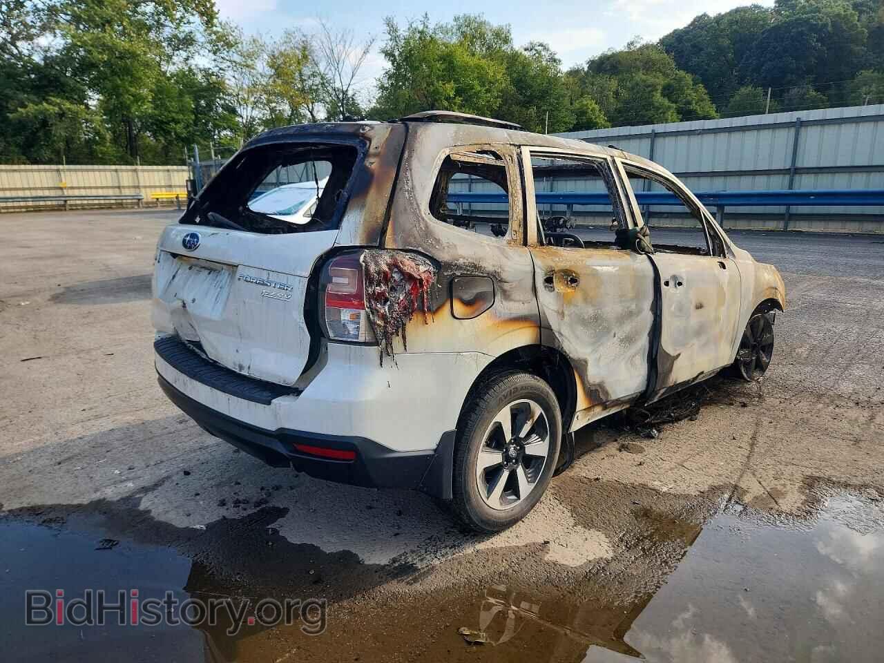 2017 SUBARU FORESTER - VIN: JF2SJAEC8HH505331 - Фото 3