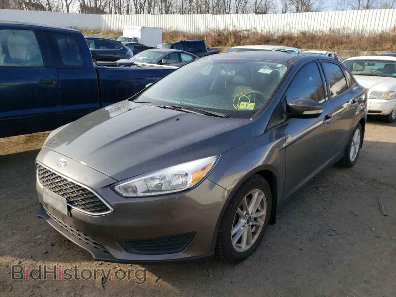 2016 FORD FOCUS - VIN: 1FADP3F2XGL256832 - Фото 2