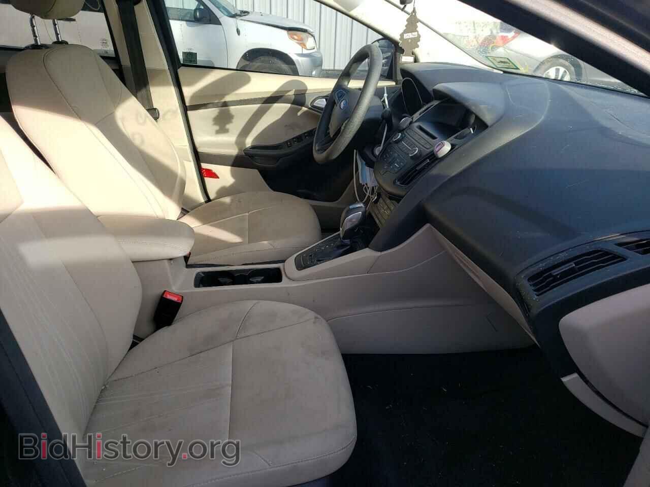 2016 FORD FOCUS - VIN: 1FADP3F2XGL256832 - Фото 5