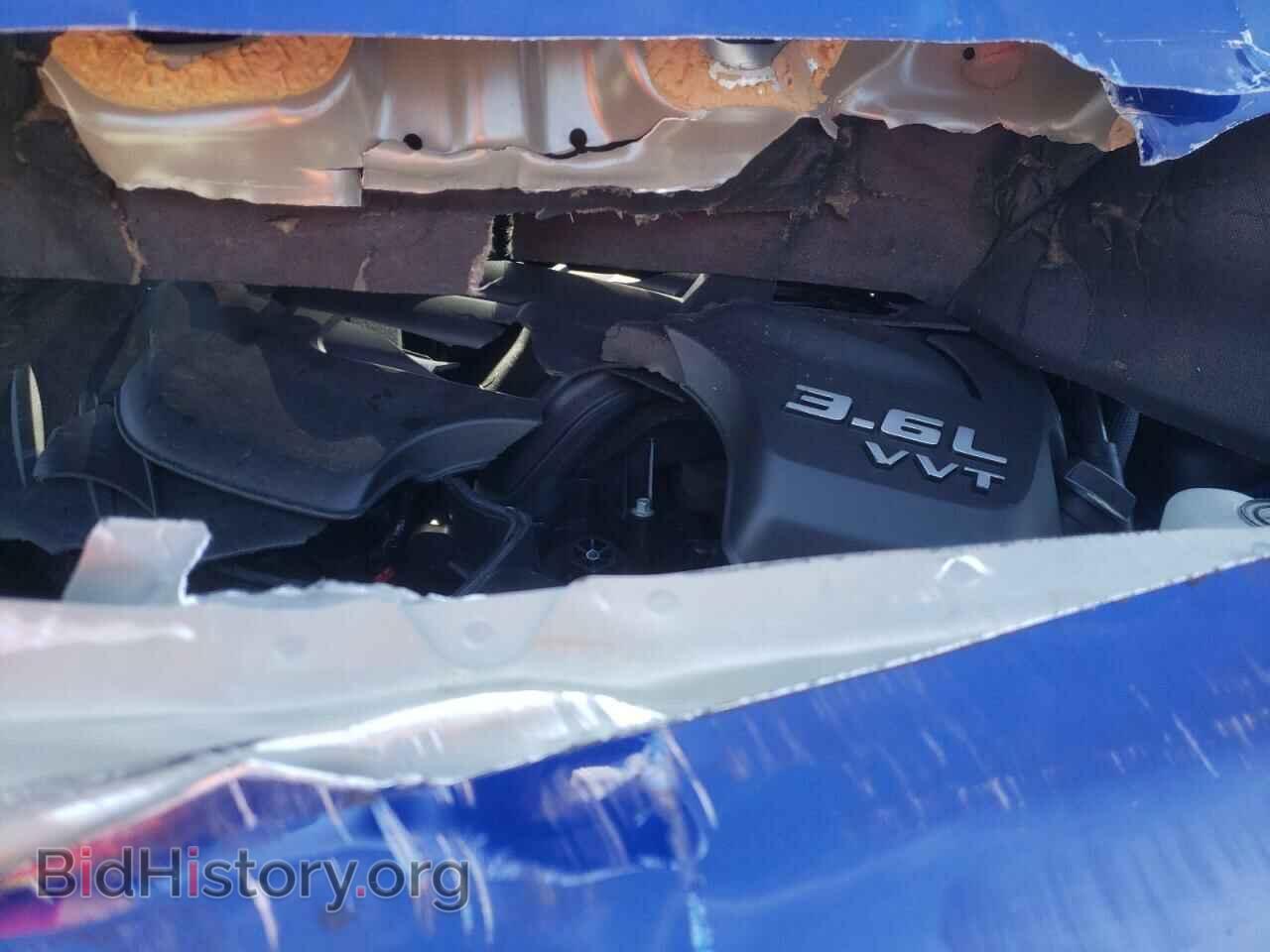 2019 CHRYSLER 300 - VIN: 2C3CCABG0KH755964 - Фото 7