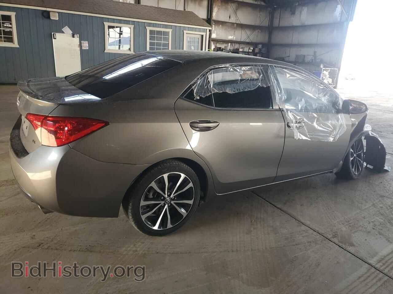 2018 TOYOTA COROLLA - VIN: 2T1BURHEXJC102804 - Фото 3