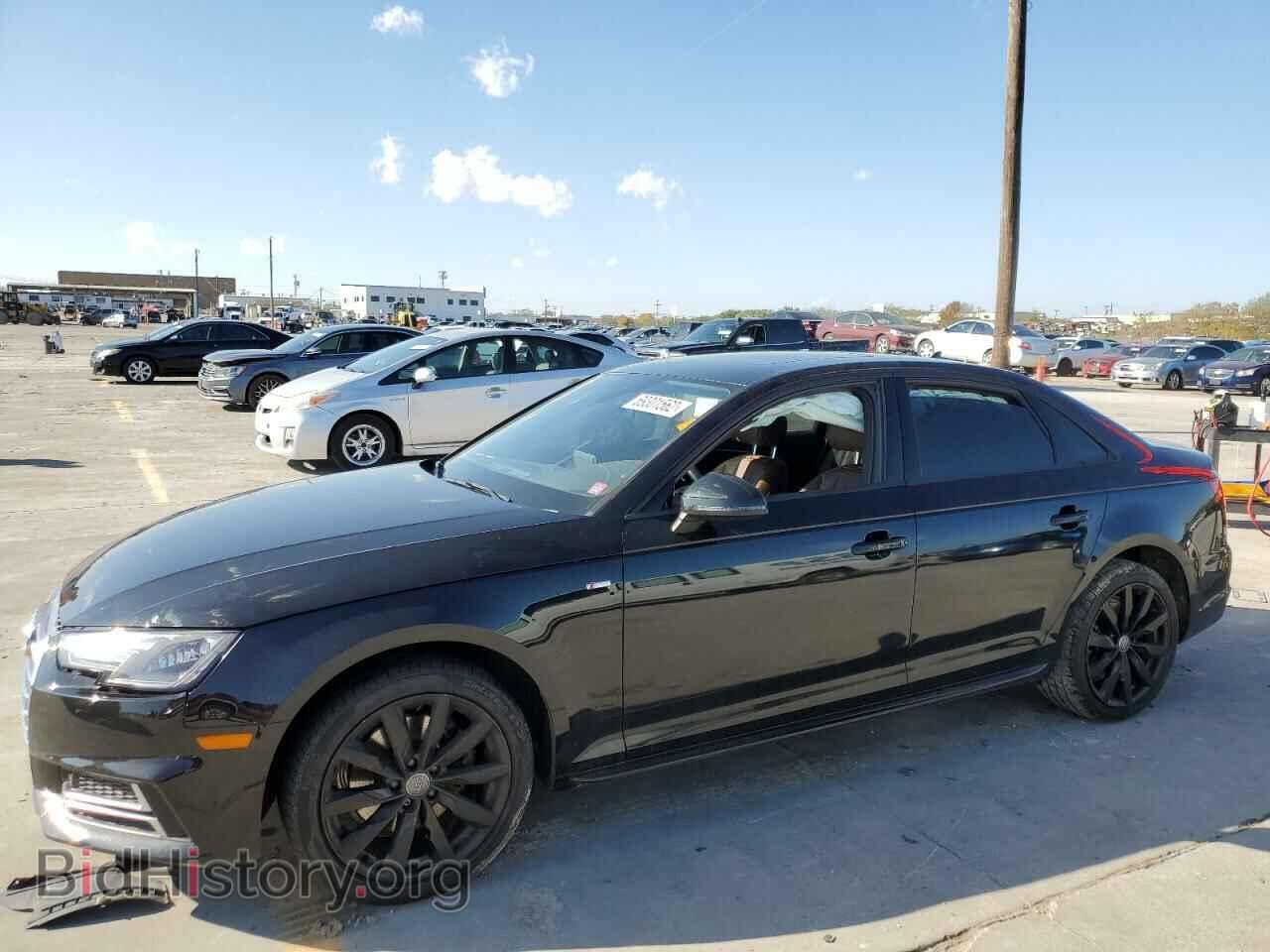 Photo WAUKMAF44JA222501 - AUDI A4 2018