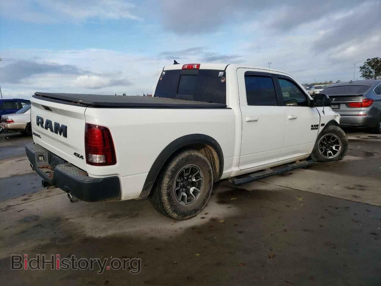 2016 RAM 1500 - VIN: 1C6RR7YT8GS295732 - Фото 4