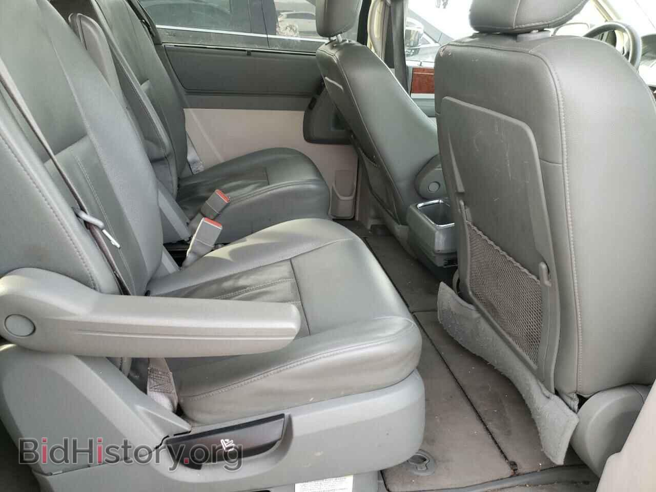 2009 CHRYSLER MINIVAN - VIN: 2A8HR54179R525416 - Фото 6