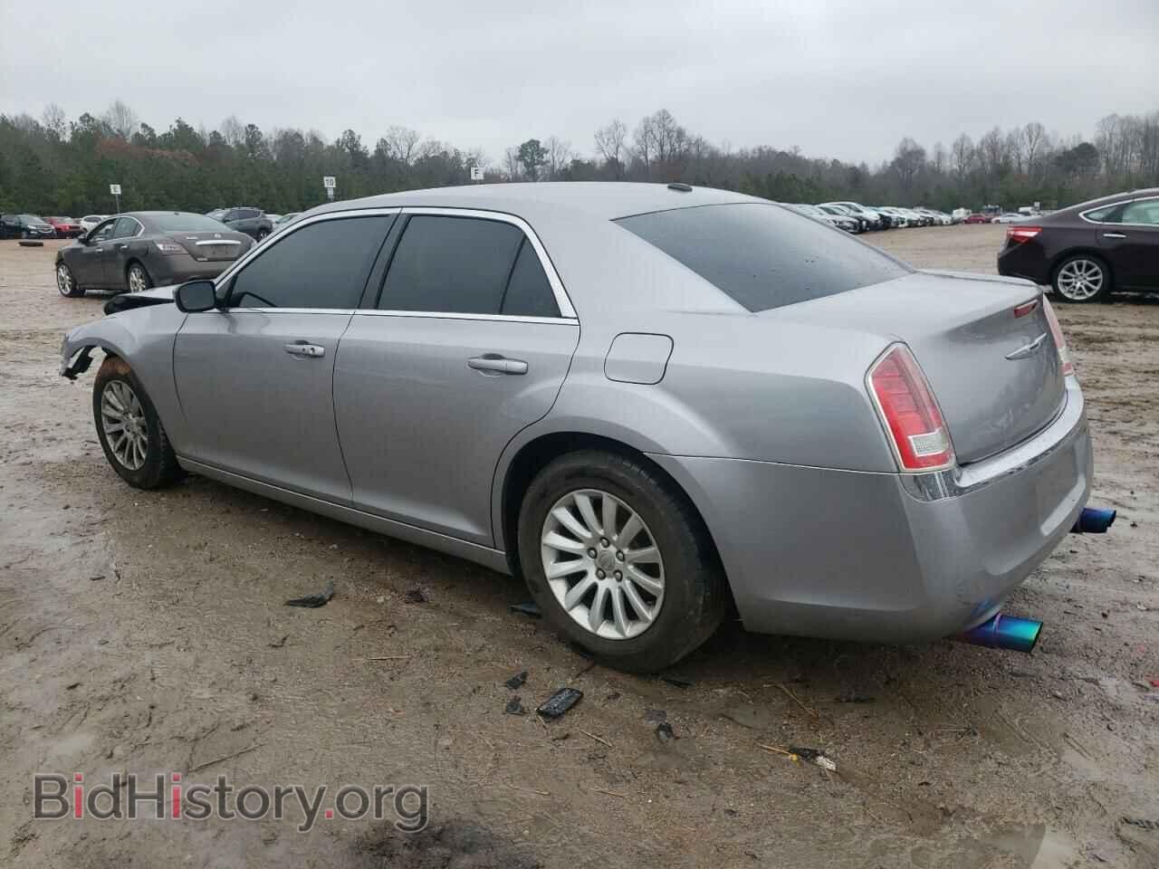 2014 CHRYSLER 300 - VIN: 2C3CCAAG8EH288993 - Фото 2