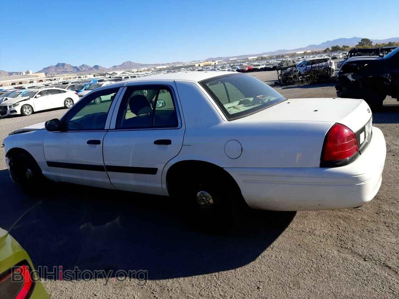 2009 FORD CROWN VIC - VIN: 2FAHP71V09X138675 - Фото 2