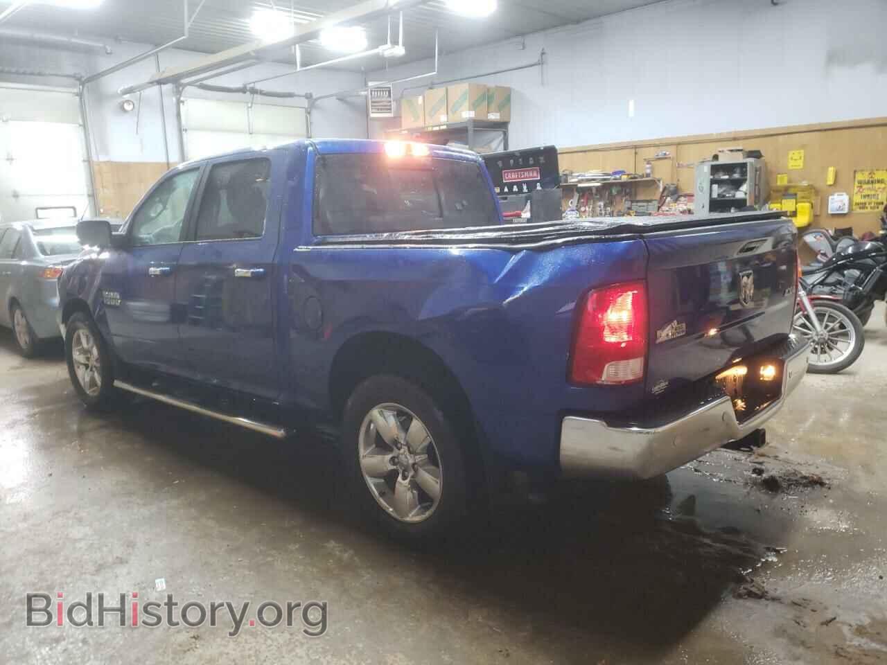 2018 RAM 1500 - VIN: 3C6RR7LG3JG203001 - Фото 2