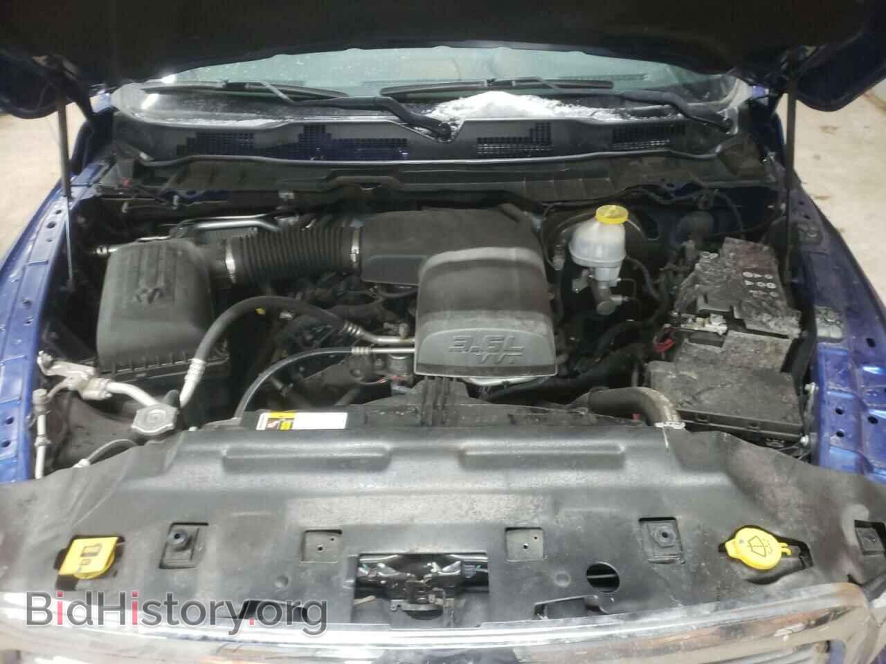 2018 RAM 1500 - VIN: 3C6RR7LG3JG203001 - Фото 11