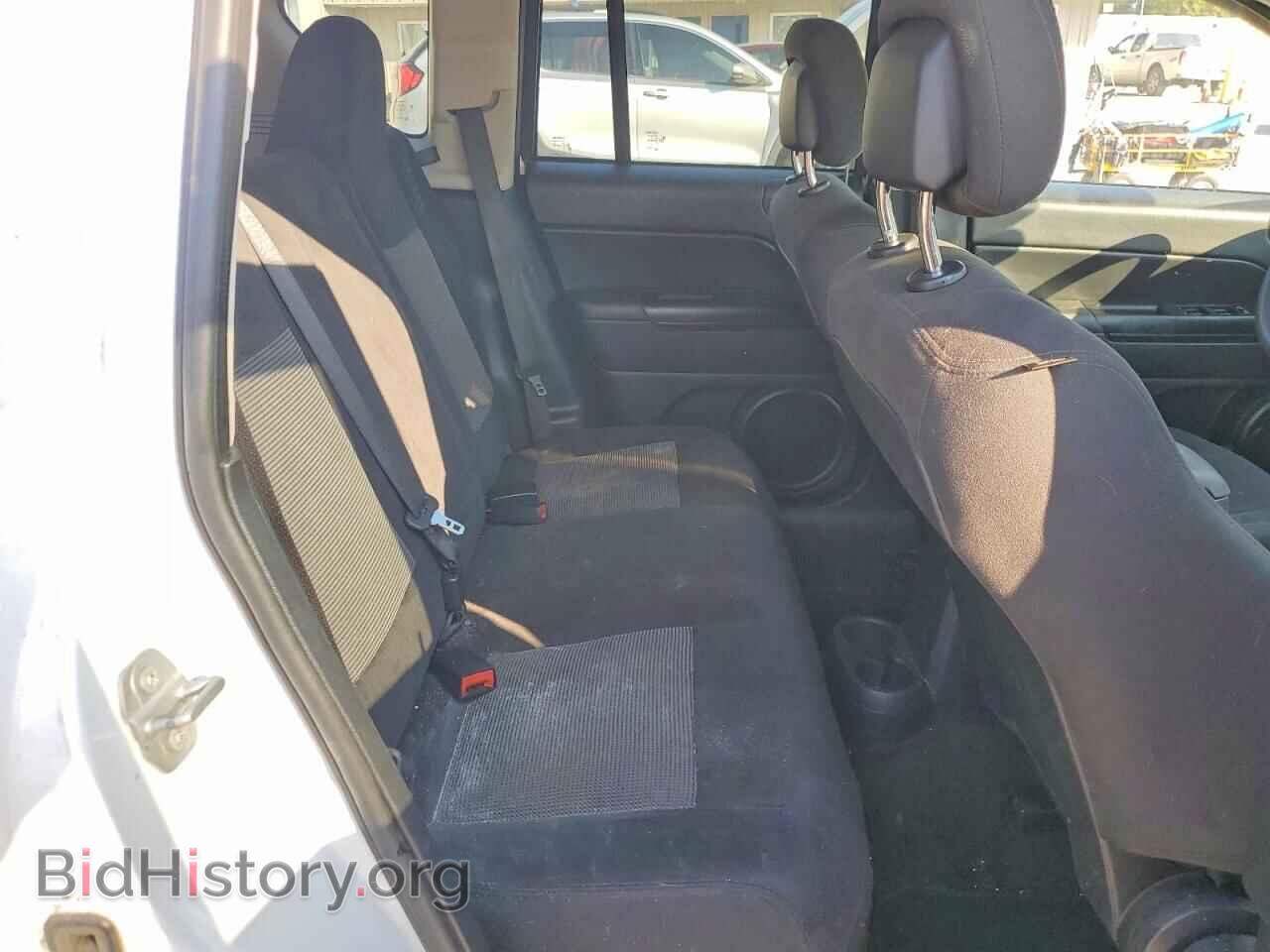 2015 JEEP COMPASS - VIN: 1C4NJDBBXFD416518 - Photo 11