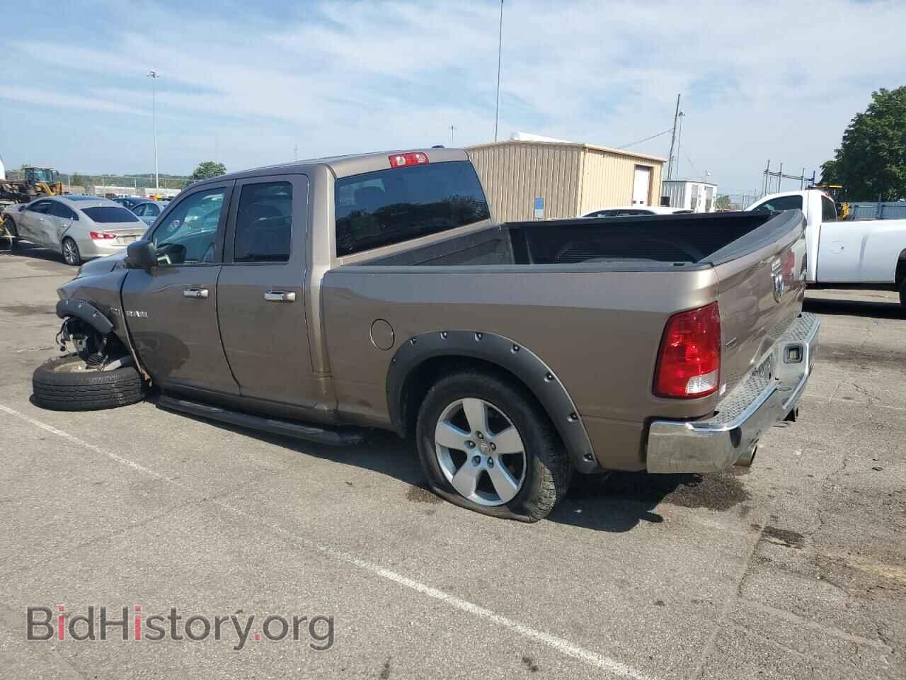 2010 DODGE All Models - VIN: 1D7RV1GT5AS158974 - Фото 2