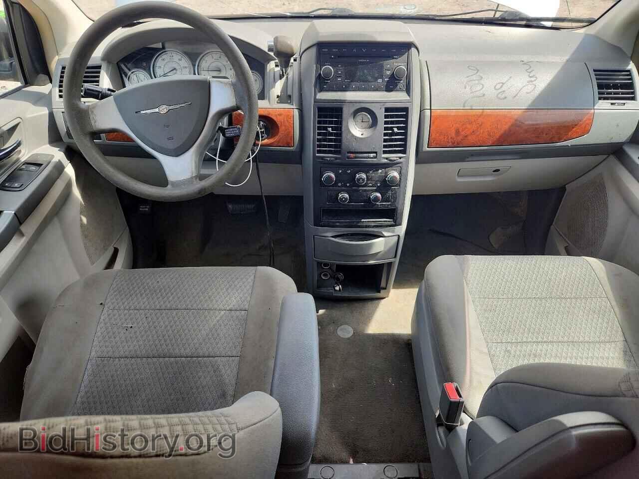2008 CHRYSLER MINIVAN - VIN: 2A8HR44H68R743398 - Photo 8