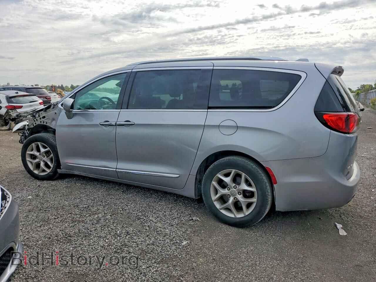 2018 CHRYSLER PACIFICA - VIN: 2C4RC1EG5JR268835 - Фото 2