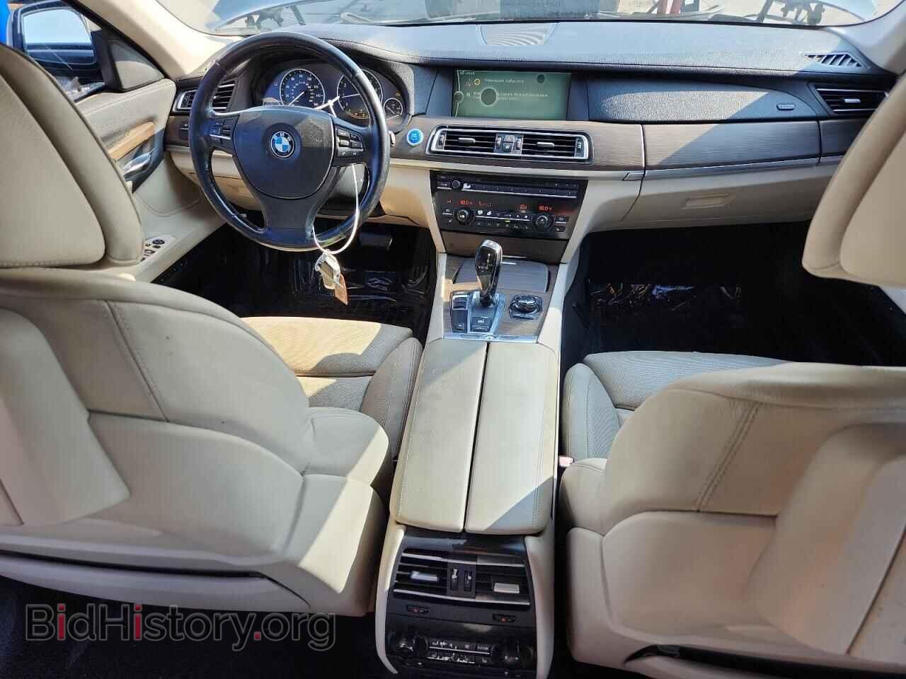 2012 BMW 7 SERIES - VIN: WBAKB4C56CC575320 - Фото 8