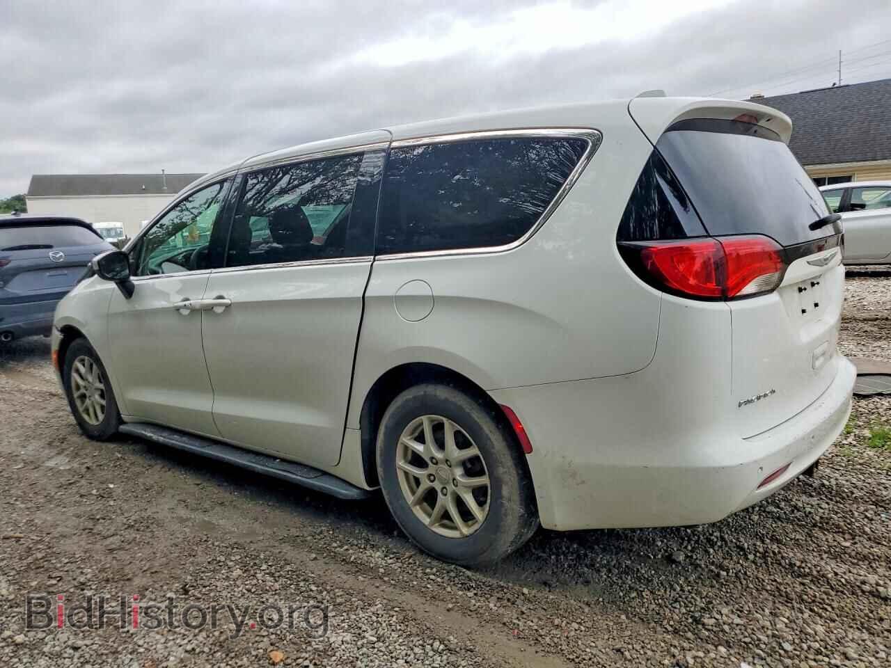 2018 CHRYSLER PACIFICA - VIN: 2C4RC1CGXJR257476 - Фото 2
