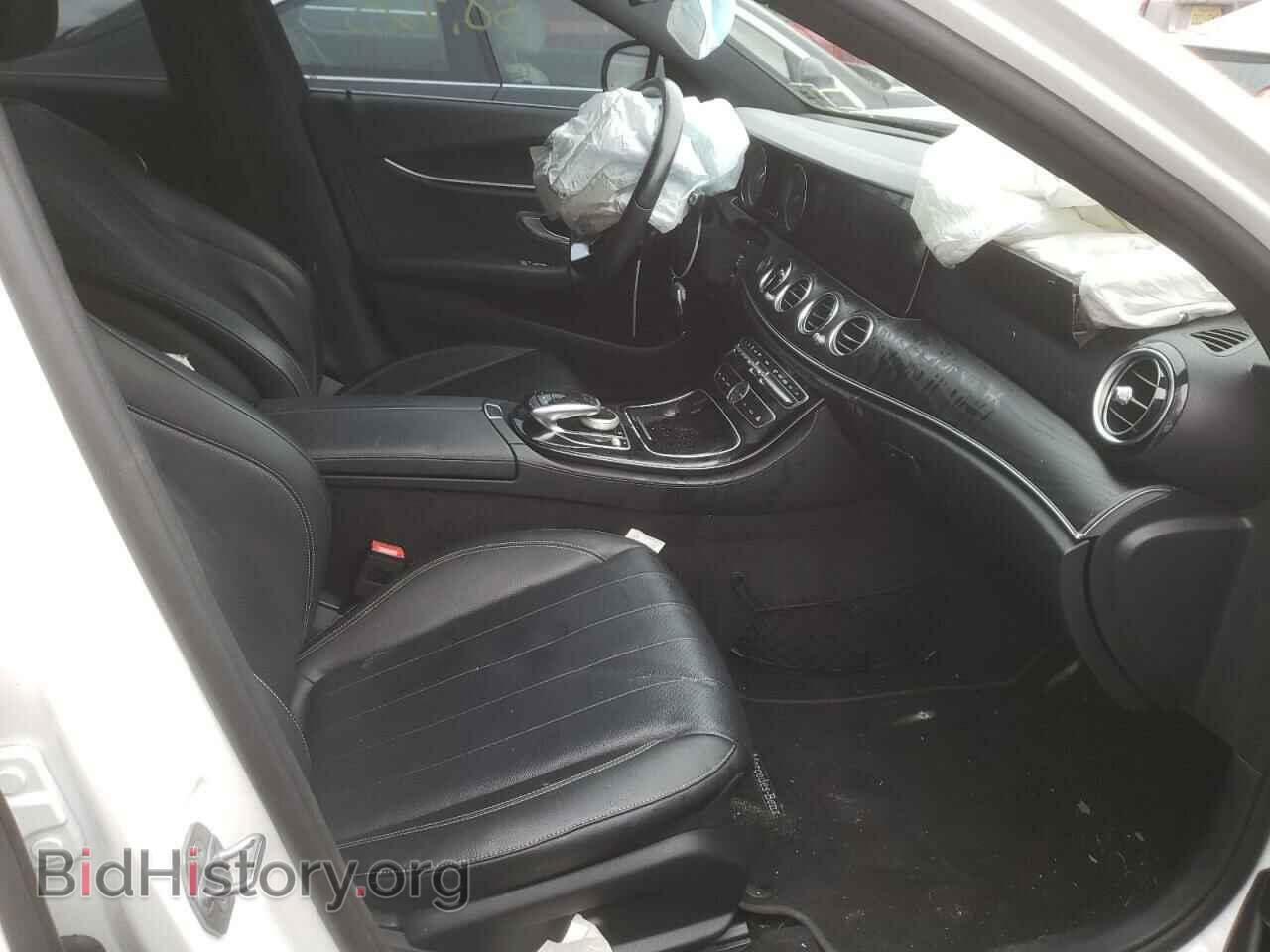 2017 MERCEDES-BENZ E-CLASS - VIN: WDDZF4KB3HA062354 - Фото 5