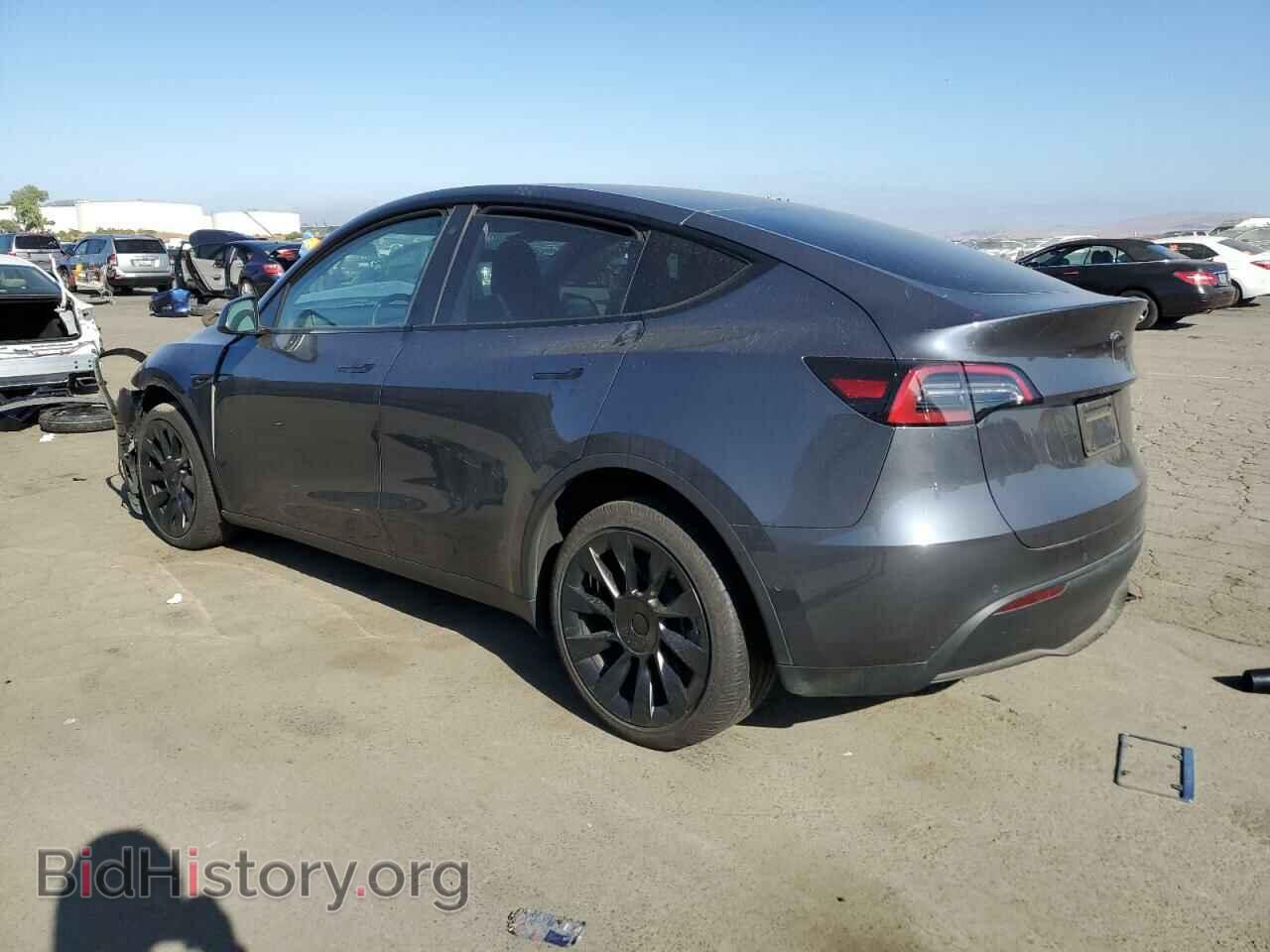 2022 TESLA MODEL Y - VIN: 7SAYGDEE5NF536089 - Фото 2