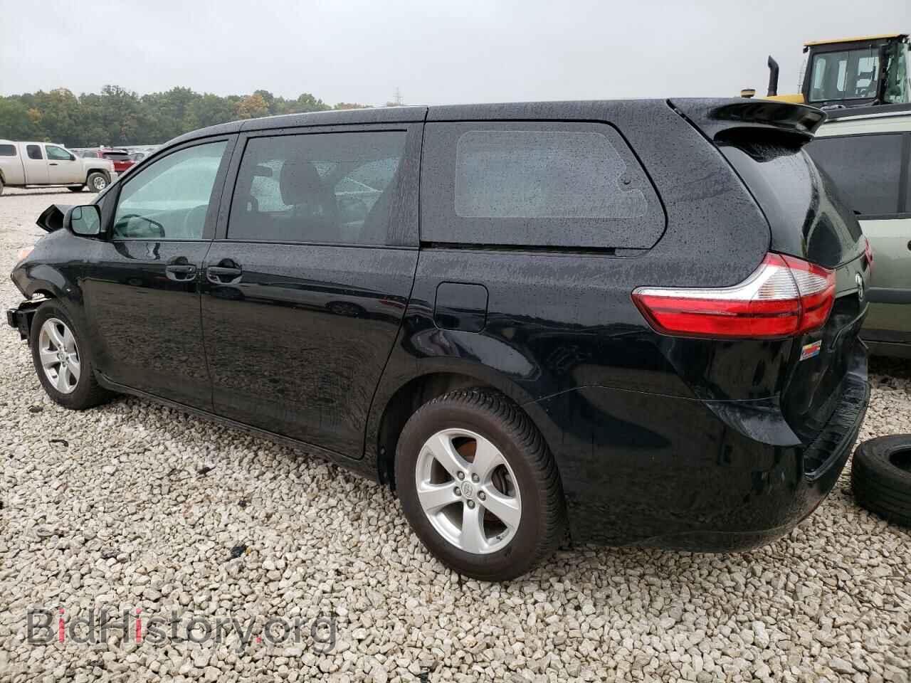 2017 TOYOTA All Models - VIN: 5TDZZ3DC8HS786982 - Фото 2