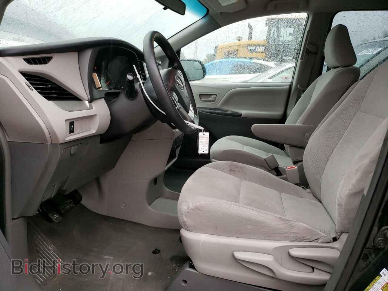 2017 TOYOTA All Models - VIN: 5TDZZ3DC8HS786982 - Фото 7