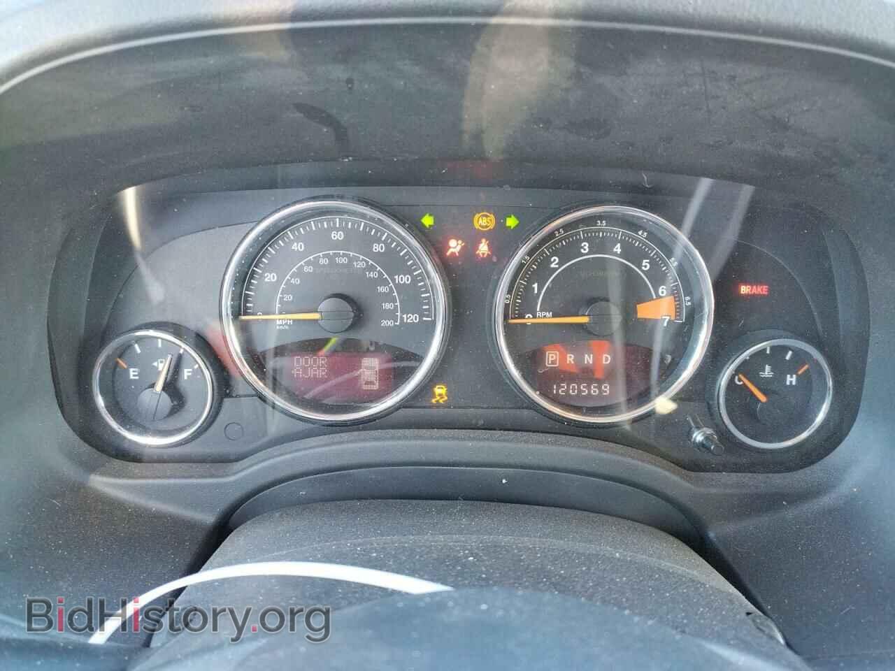2014 JEEP COMPASS - VIN: 1C4NJCCB4ED877009 - Photo 9