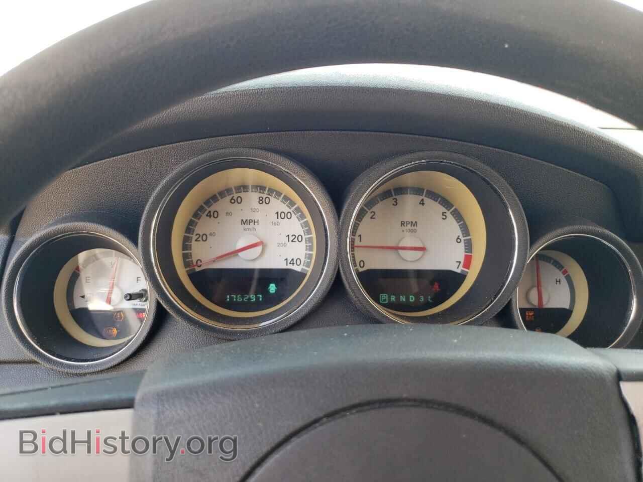 2010 DODGE CHARGER - VIN: 2B3CA3CV4AH185946 - Фото 9