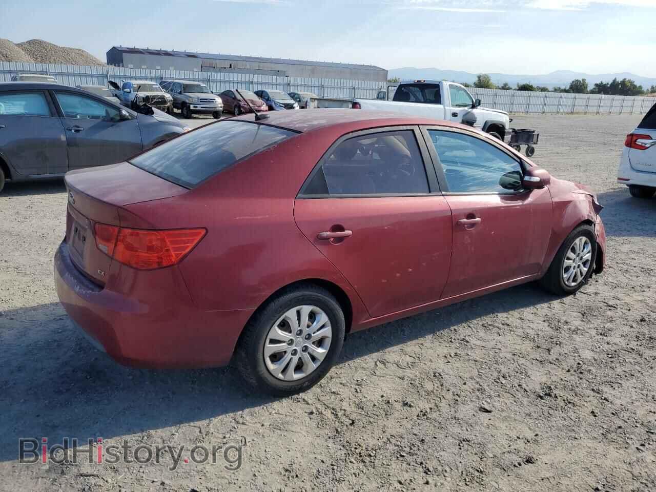 2010 KIA FORTE - VIN: KNAFU4A2XA5054879 - Фото 3