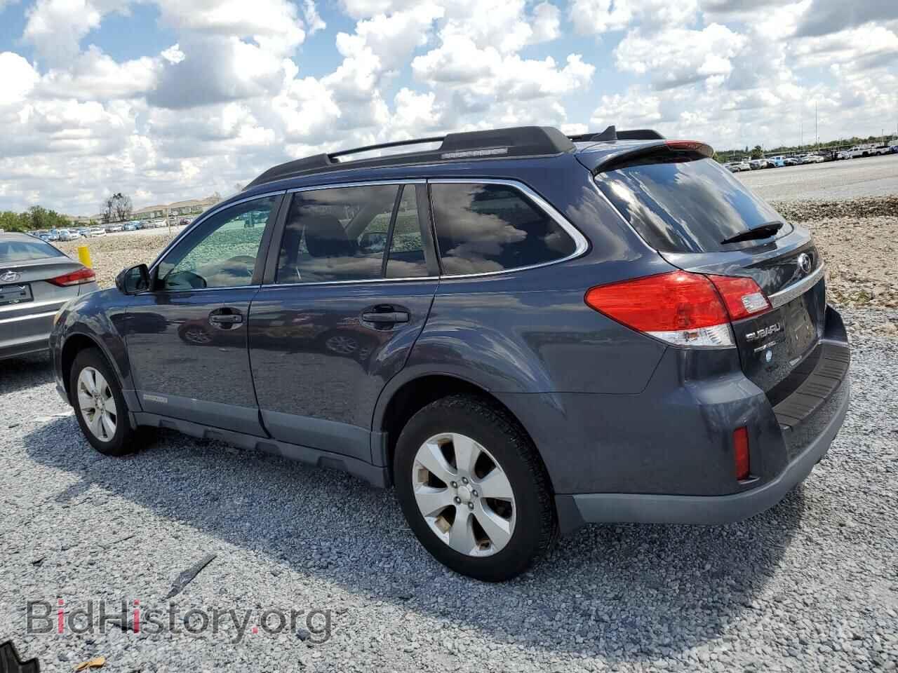 2011 SUBARU OUTBACK - VIN: 4S4BRBKC8B3388674 - Фото 2