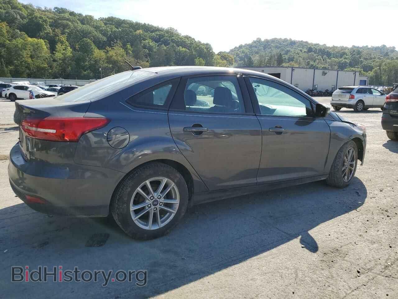 2017 FORD FOCUS - VIN: 1FADP3F26HL298559 - Фото 3