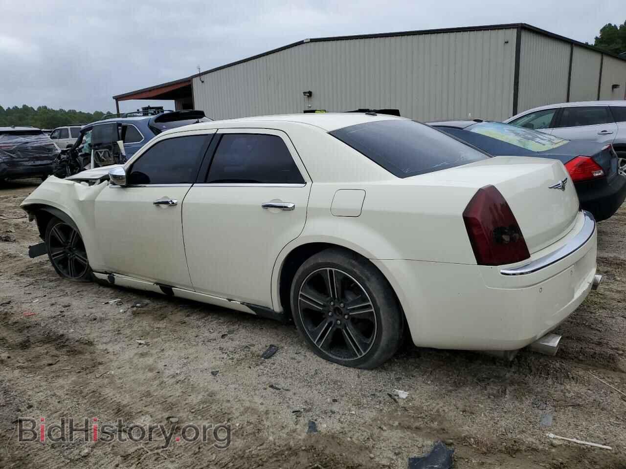 2006 CHRYSLER 300 - VIN: 2C3LA63H46H259260 - Фото 2