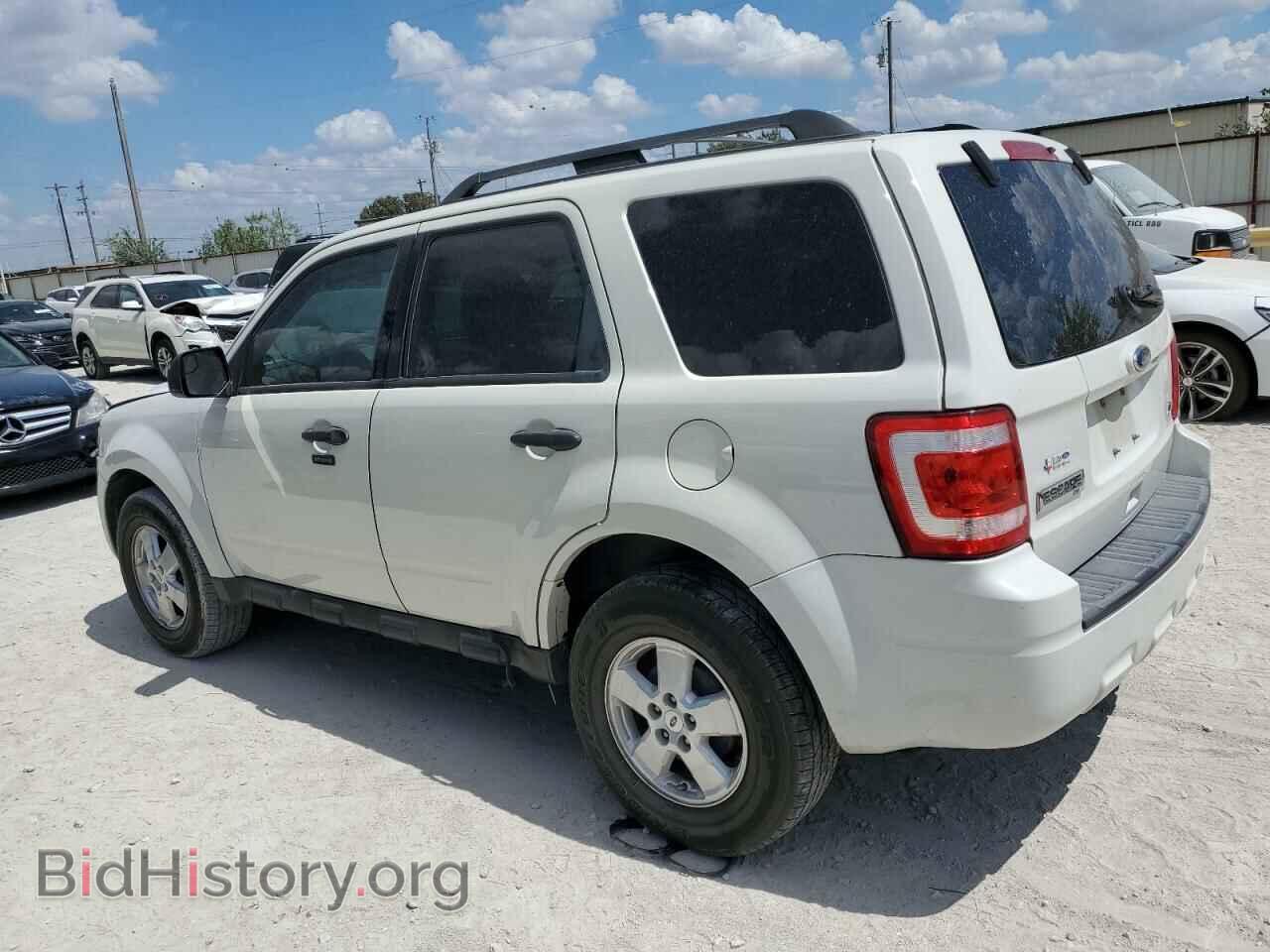 2010 FORD ESCAPE - VIN: 1FMCU0DG8AKD48901 - Фото 2