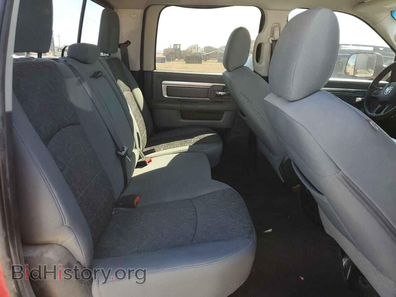 2015 RAM All Models - VIN: 3C6UR5DL1FG696016 - Photo 10
