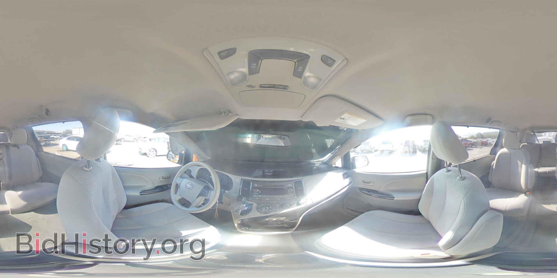 2012 TOYOTA All Models - VIN: 5TDKK3DC9CS252677 - Фото 16