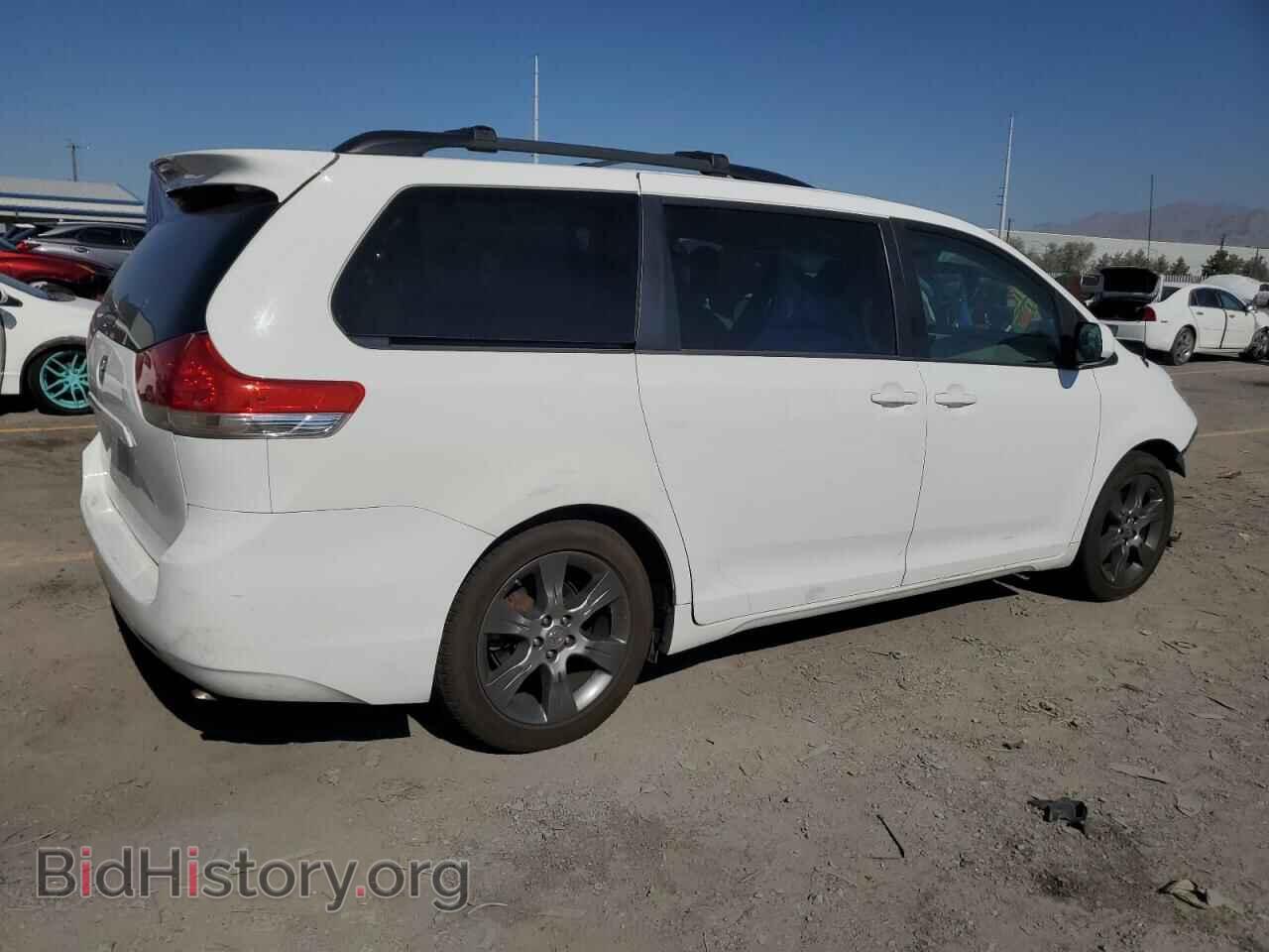 2012 TOYOTA All Models - VIN: 5TDKK3DC9CS252677 - Фото 3