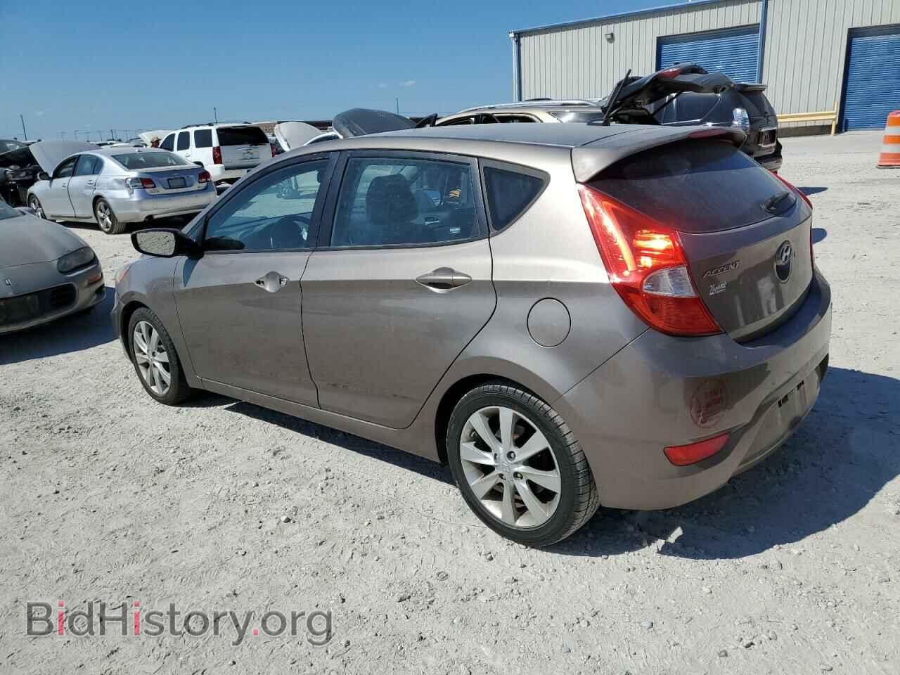2013 HYUNDAI ACCENT - VIN: KMHCU5AE6DU109081 - Фото 2