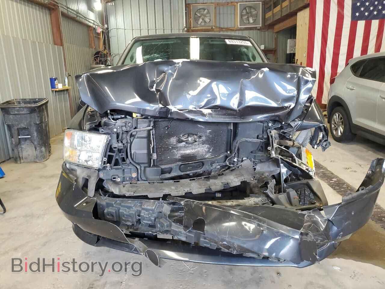 2014 RAM 1500 - VIN: 1C6RR7FT6ES451279 - Photo 5