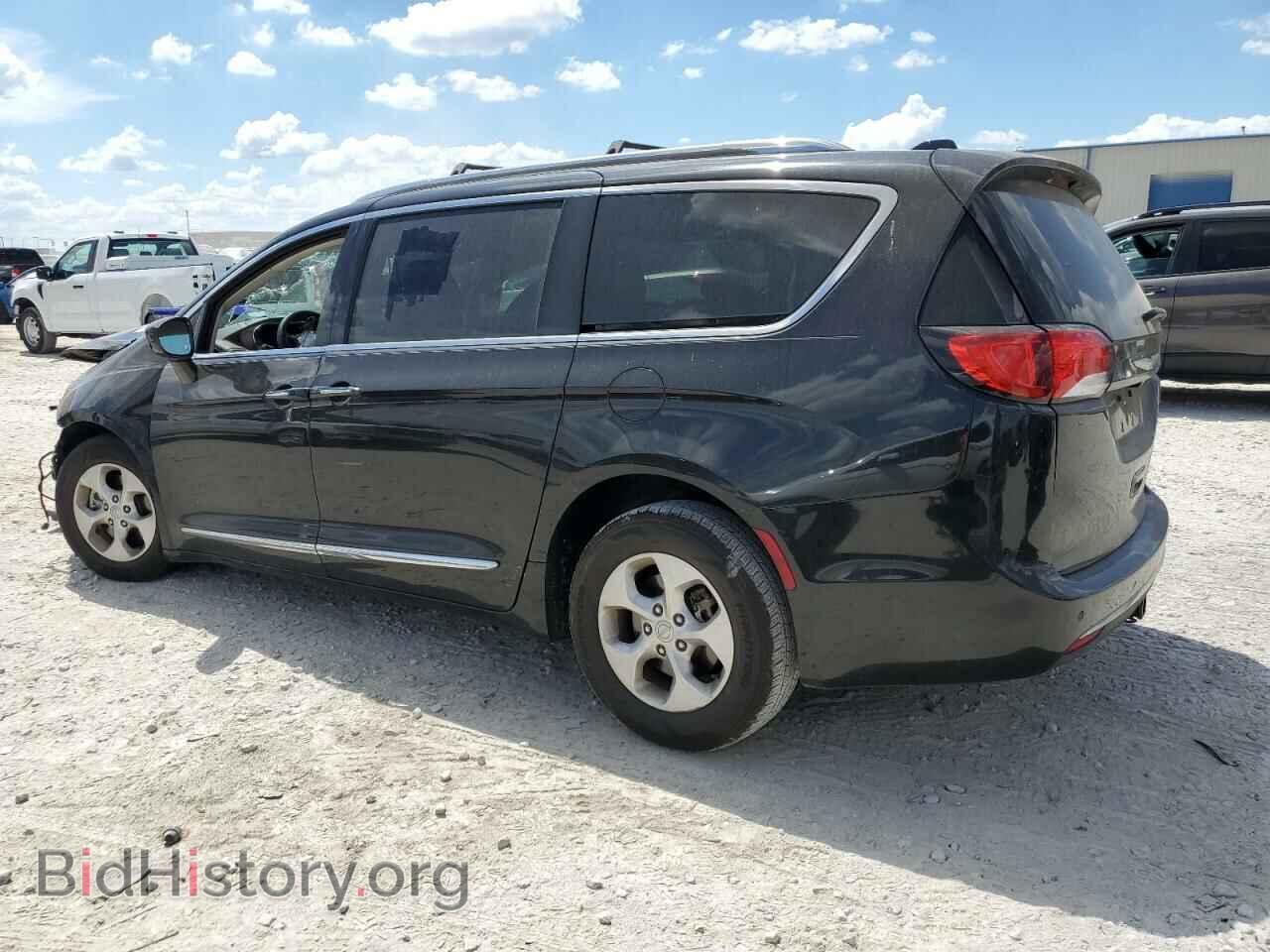 2017 CHRYSLER PACIFICA - VIN: 2C4RC1EG8HR708301 - Photo 2