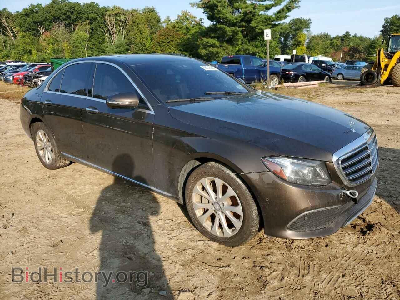 2017 MERCEDES-BENZ E-CLASS - VIN: WDDZF4KB4HA084041 - Фото 4