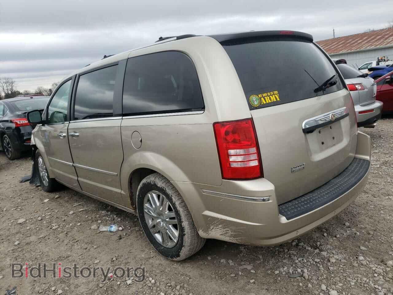 2008 CHRYSLER MINIVAN - VIN: 2A8HR64X58R661195 - Фото 3